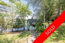 Muskoka Waterfront Cottage for sale:  2 bedroom 911 sq.ft. (Listed 2021-07-07)